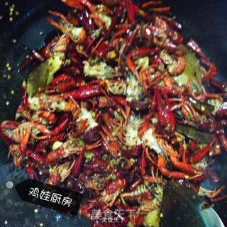 爆炒香辣小龙虾的做法步骤:6
