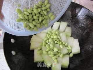 毛豆冬瓜排骨汤的做法步骤:9