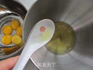 橄榄油版酸奶蛋糕的做法步骤:7