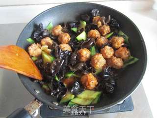焦熘豆腐丸子的做法步骤:12