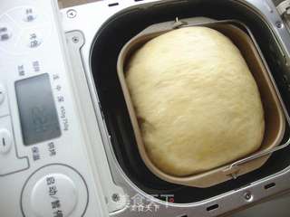 盈太美食俱乐部---口感柔软的紫薯双色吐司的做法步骤:9