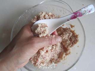 焦熘豆腐丸子的做法步骤:4