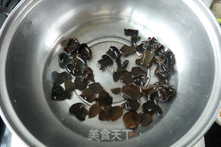 什菜粉包的做法步骤:2