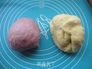 盈太美食俱乐部---口感柔软的紫薯双色吐司的做法步骤:4
