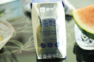 口感超棒的欧式西瓜芒果酸奶—排毒瘦身的做法步骤:7