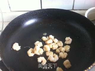 虾仁青酱意面的做法步骤:14
