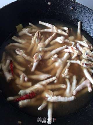 蒜香鸡爪的做法步骤:3