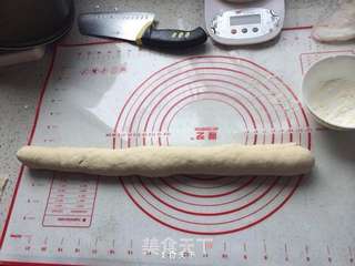 卤肉豆角包子的做法步骤:8