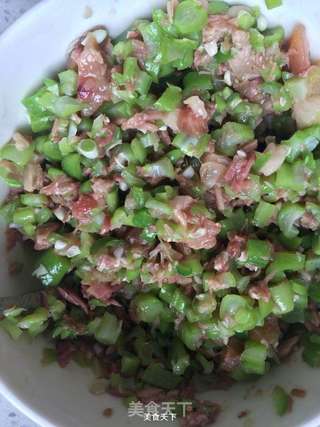 卤肉豆角包子的做法步骤:12