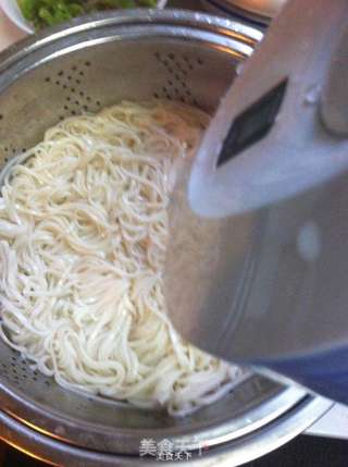 鸡蛋酱拌面的做法步骤:12