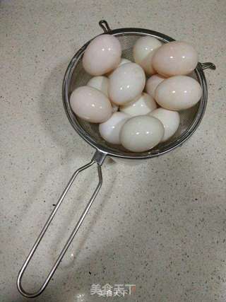 五香咸鸭蛋的做法步骤:3