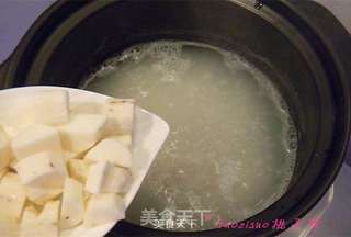红枣薏仁山药粥的做法步骤:4