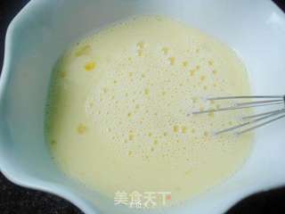 原壳鸡蛋布丁的做法步骤:4