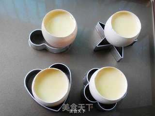 原壳鸡蛋布丁的做法步骤:6