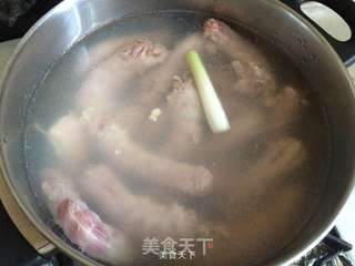 香辣鸡脖的做法步骤：2