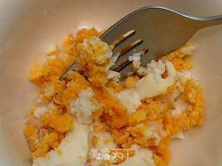 奶油栉瓜咸蛋 ☆ 咸蛋炒蔬 2的做法步骤:2