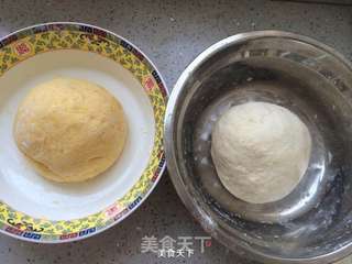 双色花卷的做法步骤:4