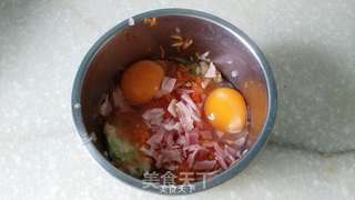 老黄瓜鸡蛋软饼的做法步骤:3