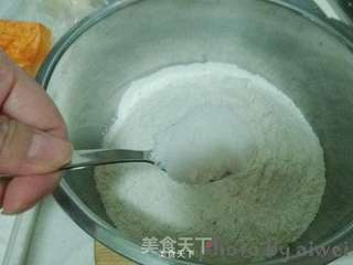蛋巧的做法步骤:2