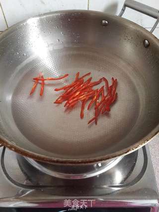 麻辣手撕鸡的做法步骤:4