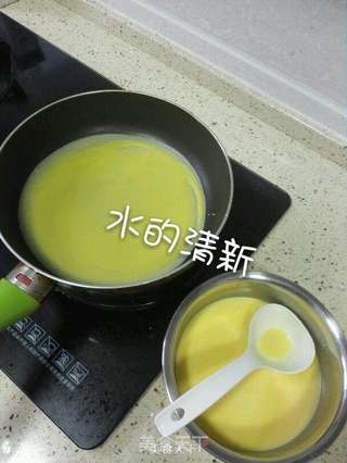 榴莲千层蛋糕8寸的做法步骤:2