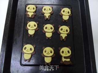 卡哇伊熊猫饼干的做法步骤:9