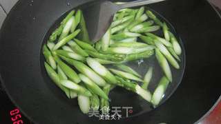 芦笋百合的做法步骤:3