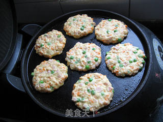 豆渣小煎饼——万能早餐饼的做法步骤：9