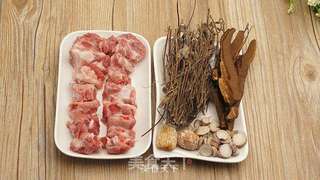 鸡骨草龙骨护肝汤的做法步骤:5