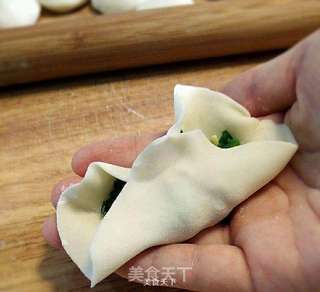 韭菜鸡蛋馅儿饺子的做法步骤:10