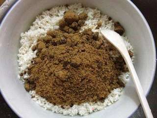 记忆犹新的思乡味道--红糖蜜豆粽子的做法步骤:3