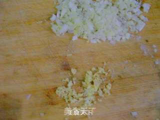 牛肉丸子的做法步骤:2