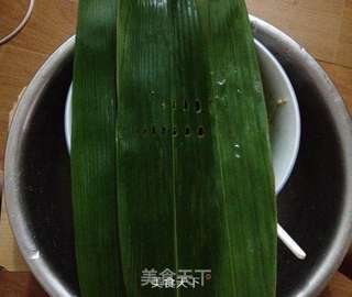 记忆犹新的思乡味道--红糖蜜豆粽子的做法步骤:2