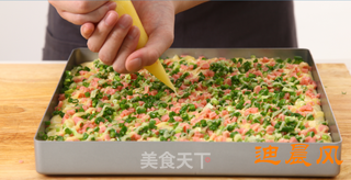 香葱火腿肉松卷的做法步骤:6