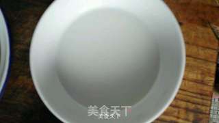糖醋里脊的做法步骤:2