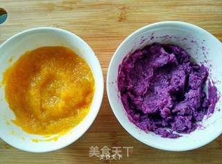 健康下午茶～南瓜芝麻饼～紫薯芝麻饼的做法步骤：2