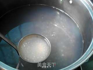 牛奶芒果西米露的做法步骤:3