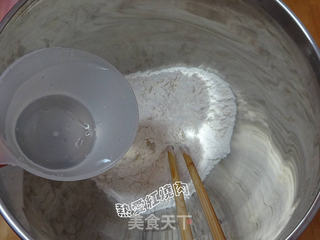 头伏饺子——扁豆馅儿饺子的做法步骤:2
