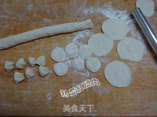 头伏饺子——扁豆馅儿饺子的做法步骤:12