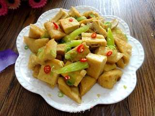 双椒豆腐泡的做法步骤:12