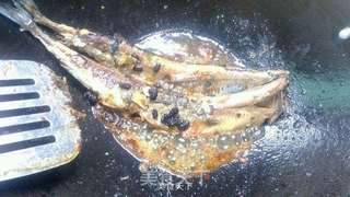 红烧豆豉多春鱼的做法步骤:5