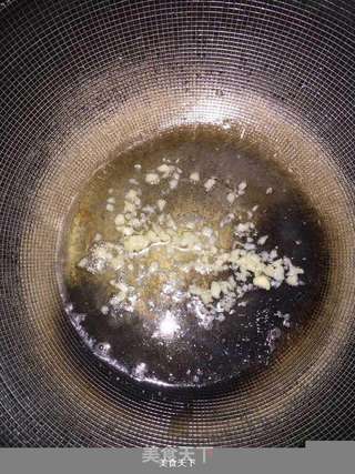 蒜炒红薯叶的做法步骤:3