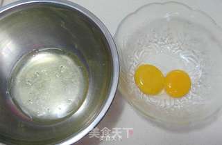原味戚风蛋糕——空气炸锅版的做法步骤:2