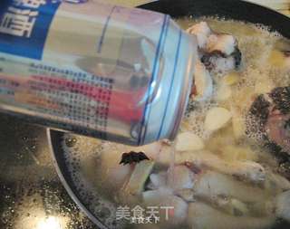 啤酒炖草鱼的做法步骤:9