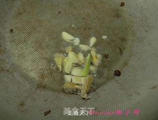 五花肉焖扁豆的做法步骤:4