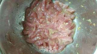 糖醋里脊的做法步骤:4
