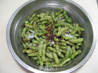 盐水毛豆的做法步骤:3