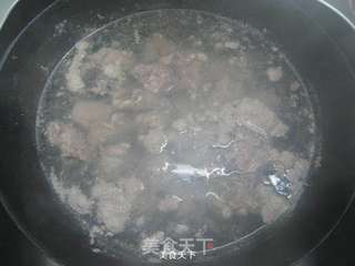 冬瓜排骨汤的做法步骤:2