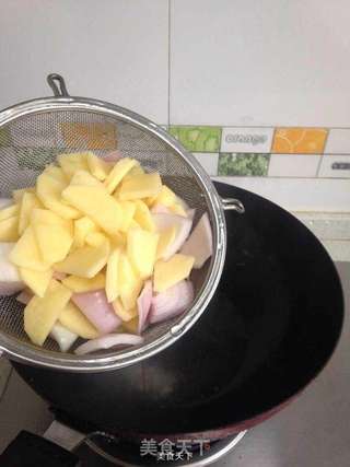 腊味土豆饭的做法步骤:4