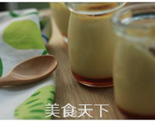 蛋杯布丁--来杯焦糖味的做法步骤:8